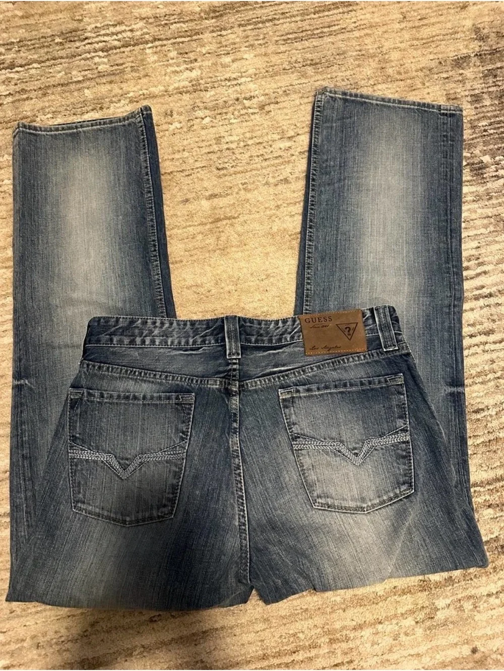 GUESS Men's Faded Blue Straight Jeans
